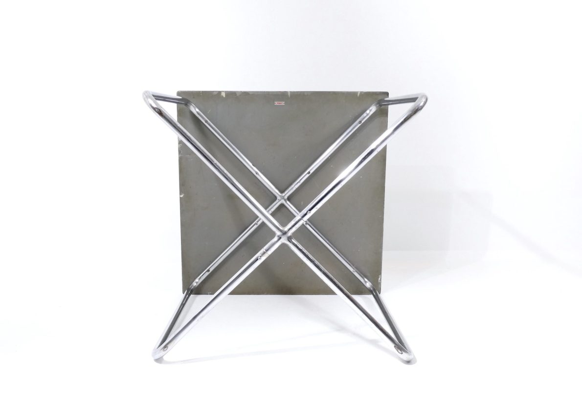 B28 Tisch, Marcel Breuer23