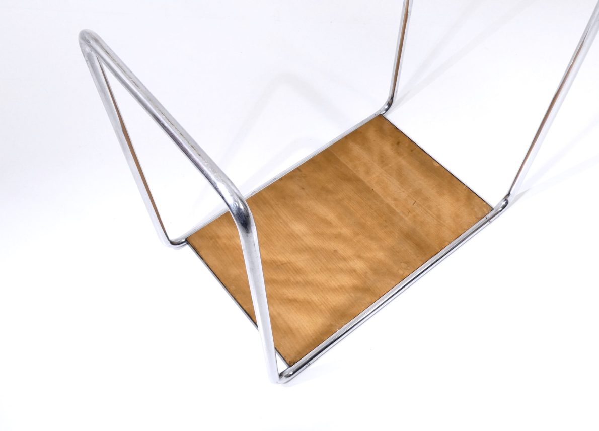 B9 Beistelltisch, Marcel Breuer, Embru24