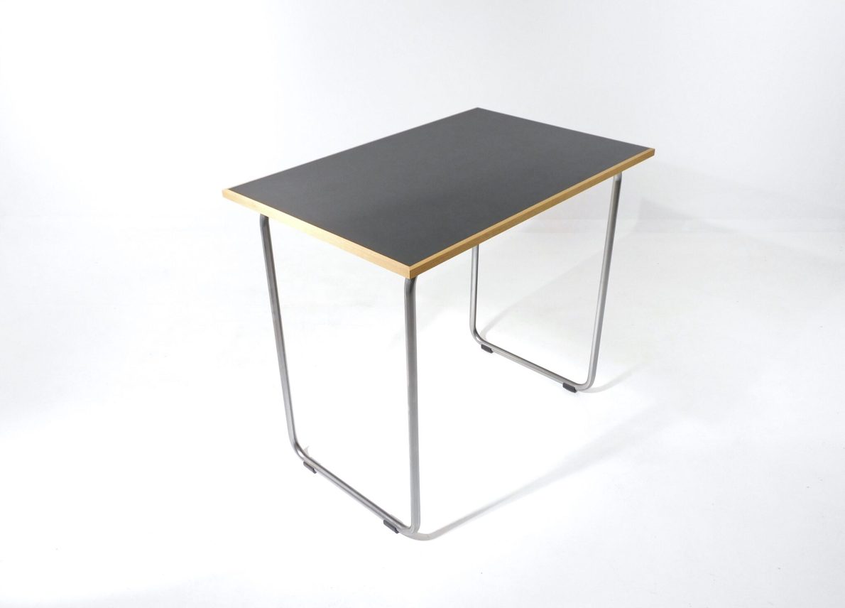 Homeoffice_Tisch_Alfred Altherr Junior_Swiss_Design_table_14