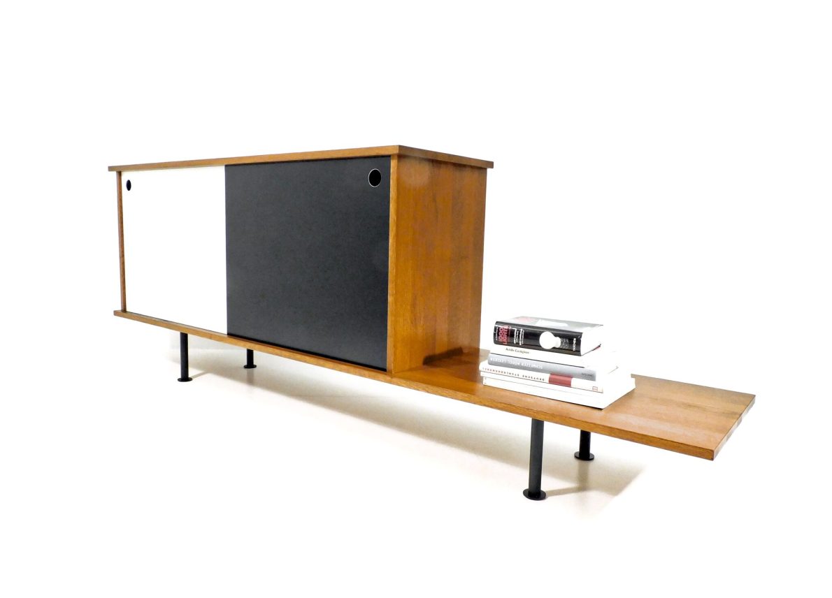 MAX_Schiebentuerensideboard_Typ2_32