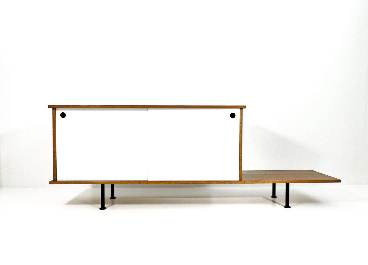 MAX_Schiebentuerensideboard_Typ2_41