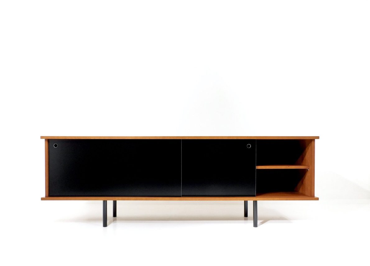 MAX_Schiebentuerensideboard_Typ6_2