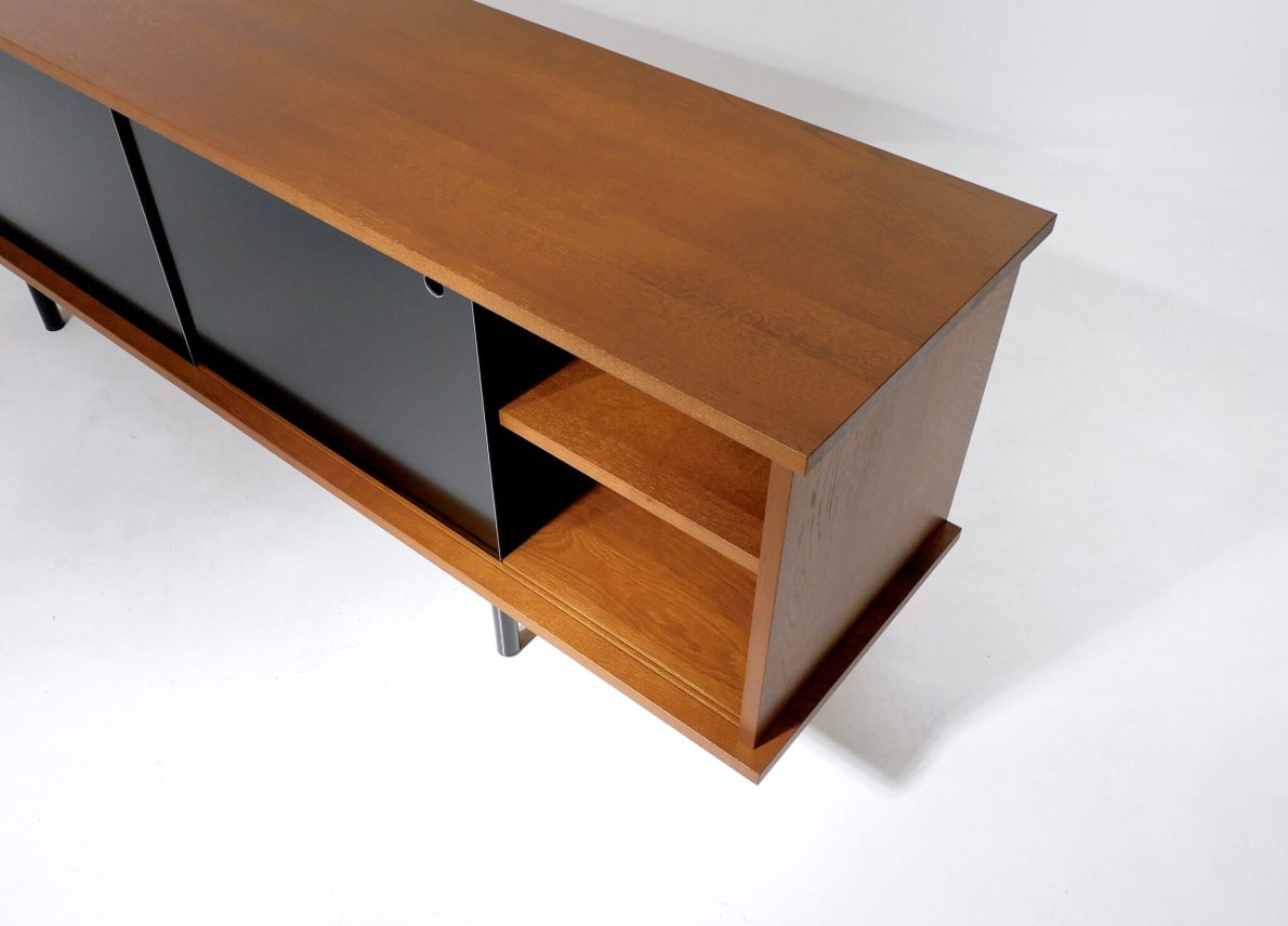 MAX_Schiebentuerensideboard_Typ6_7