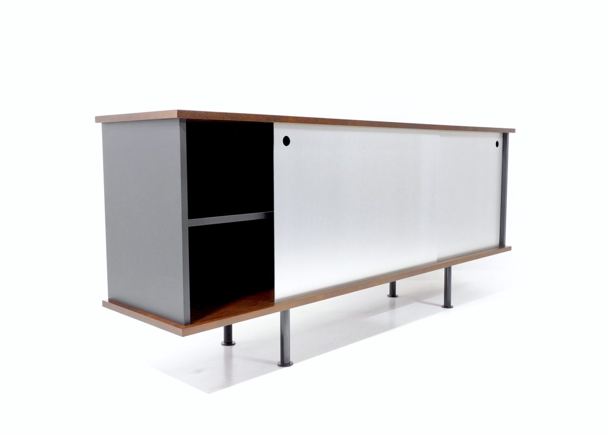 MAX_Schiebentuerensideboard_Typ7_21