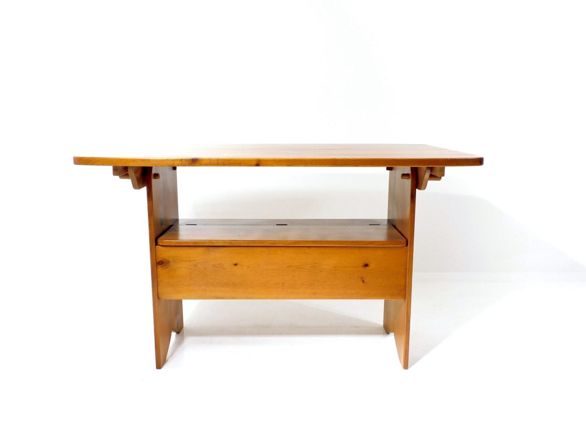 Massiver_Laerchenholztisch_1960_Vintage_Table_Scandiavia_10