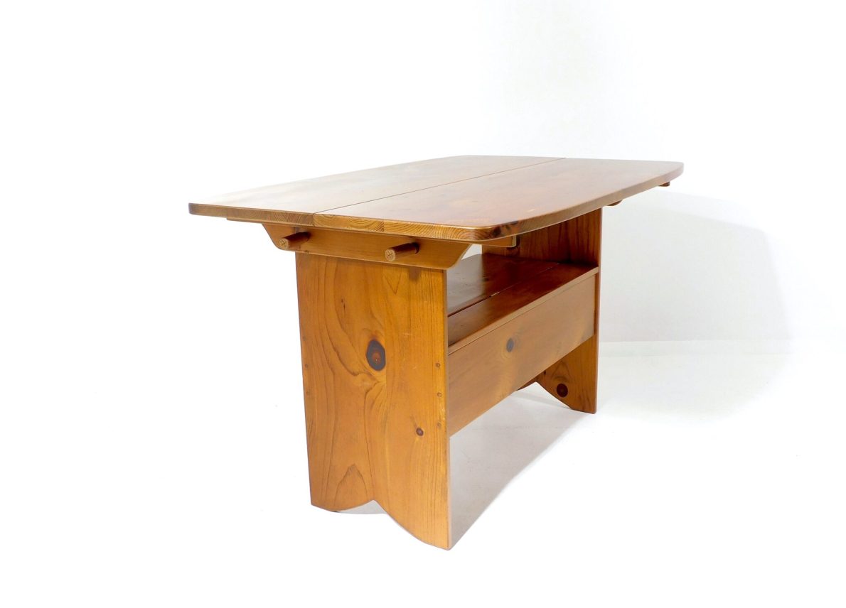 Massiver_Laerchenholztisch_1960_Vintage_Table_Scandiavia_2