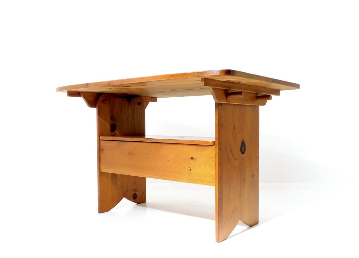 Massiver_Laerchenholztisch_1960_Vintage_Table_Scandiavia_7