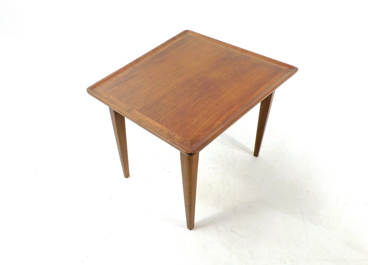 Skandinavischer_Beistelltisch_Sidetable_Scandinavian_Design_Vintage_27