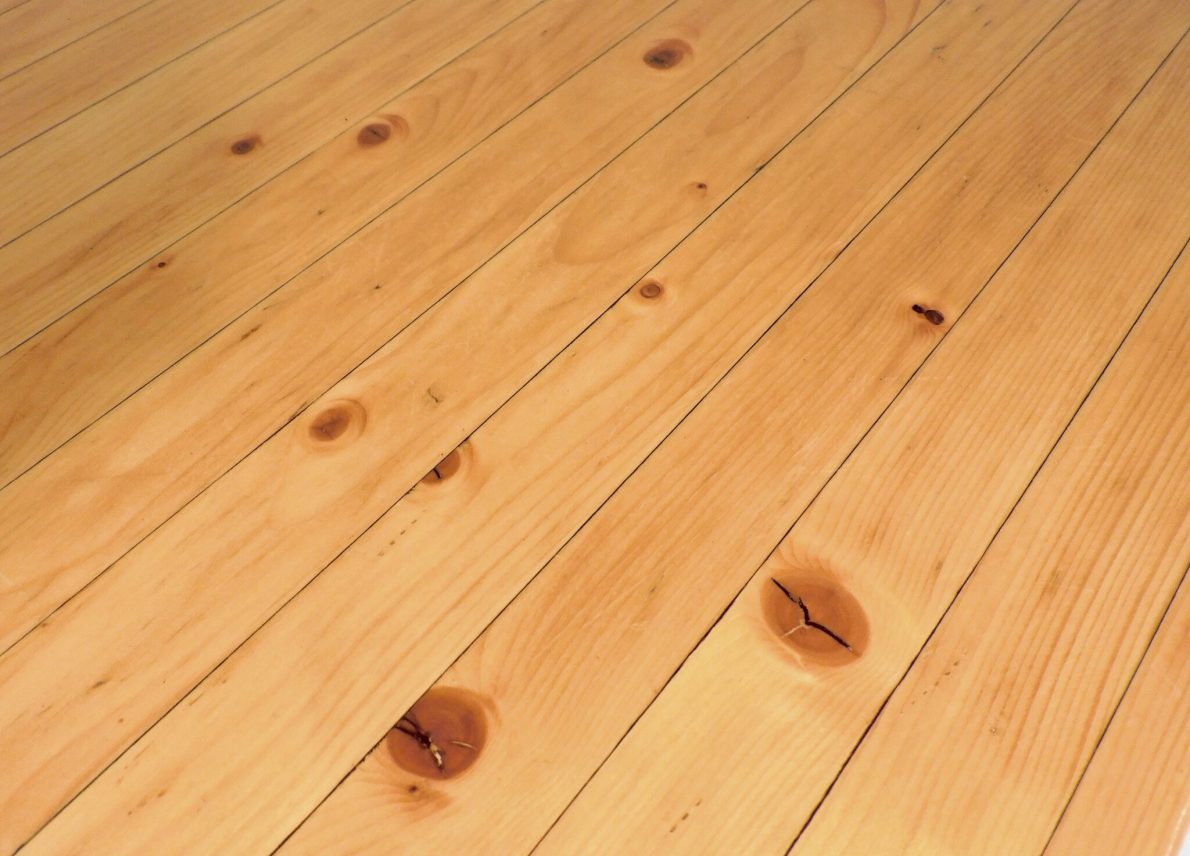 Tisch_Les_Arcs_Charlotte_Perriand_table_French_Design_1