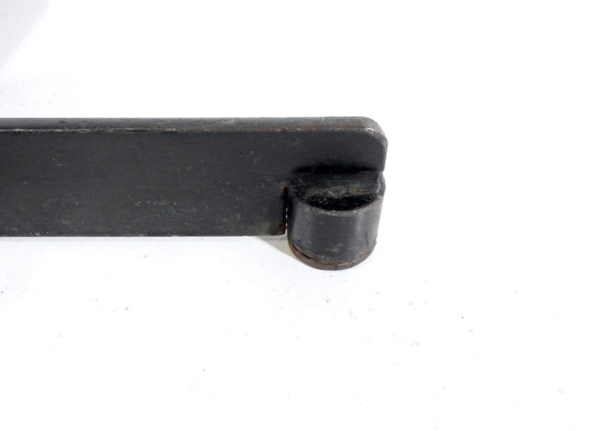 Tisch_Les_Arcs_Charlotte_Perriand_table_French_Design_7