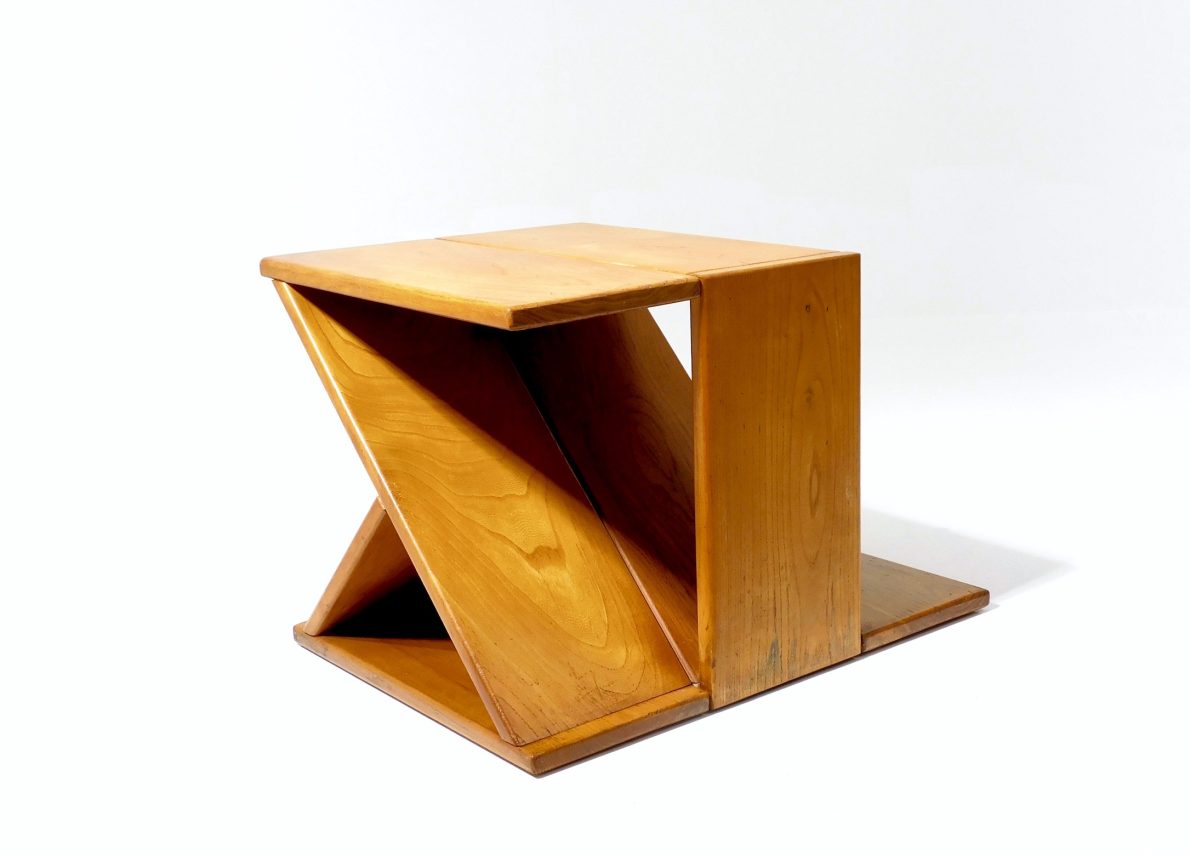 Zeitschriftensammler, Hocker, Alain Ladroit17